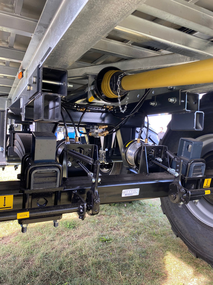 新的 撒肥机 Auto-Agro Miststreuer / Manure spreader / Epandeur à fumier / Rimorchio spandiconcime / Abonadora / Разбрасыватель органических удобрений / Rozrzutnik obornika Tandem N268：图15