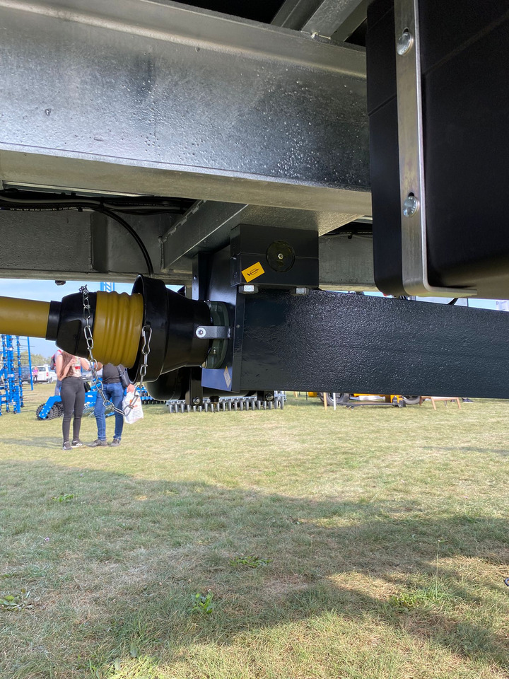 新的 撒肥机 Auto-Agro Miststreuer / Manure spreader / Epandeur à fumier / Rimorchio spandiconcime / Abonadora / Разбрасыватель органических удобрений / Rozrzutnik obornika Tandem N268：图16