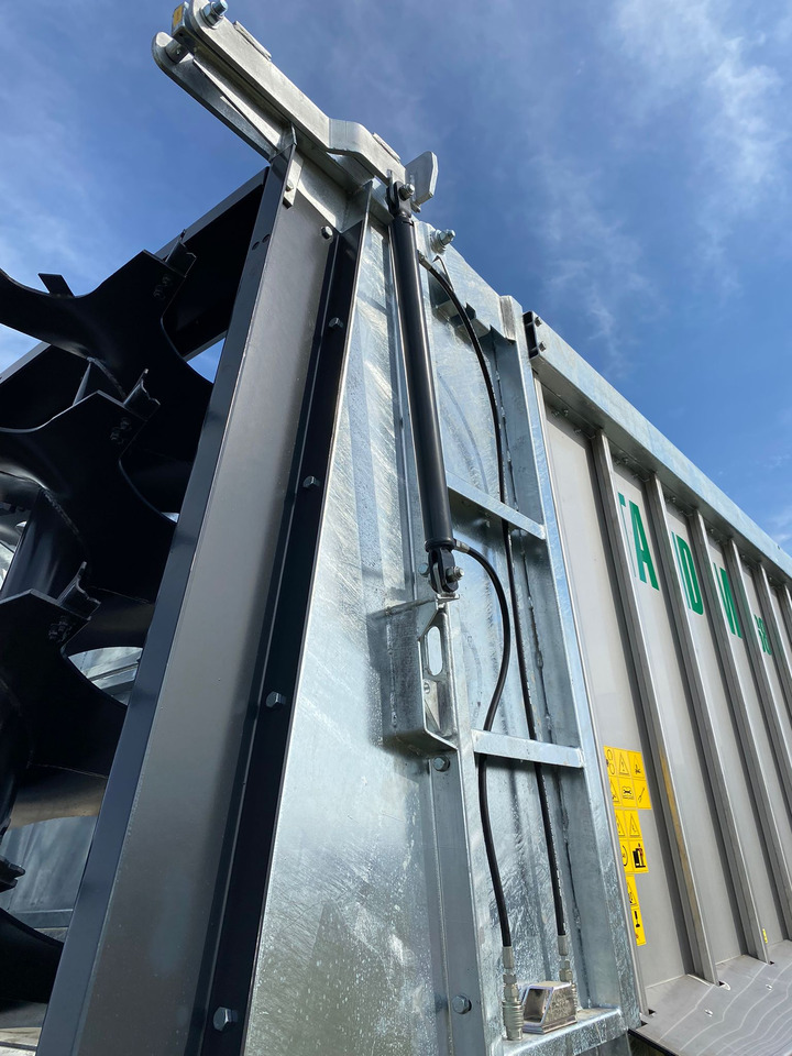 新的 撒肥机 Auto-Agro Miststreuer / Manure spreader / Epandeur à fumier / Rimorchio spandiconcime / Abonadora / Разбрасыватель органических удобрений / Rozrzutnik obornika Tandem N268：图8