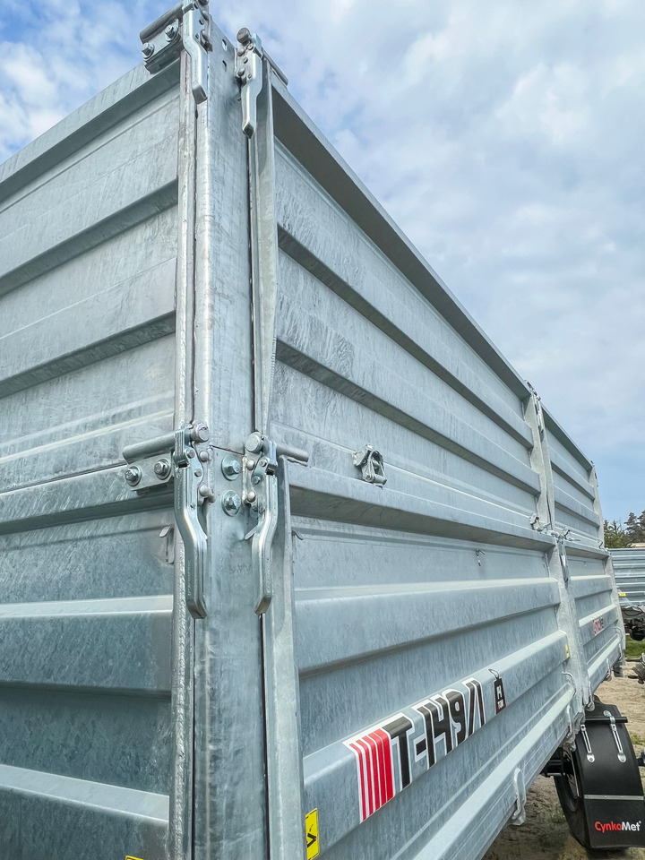 Cynkomet Anhänger / Trailer / Remorque / Rimorchio / Remolque / Двухосный прицеп / Przyczepa dwuosiowa 14 t - 农场自卸拖车/ 自卸车:图3 Cynkomet Anhänger / Trailer / Remorque / Rimorchio / Remolque / Двухосный прицеп / Przyczepa dwuosiowa 14 t - 农场自卸拖车/ 自卸车:图3