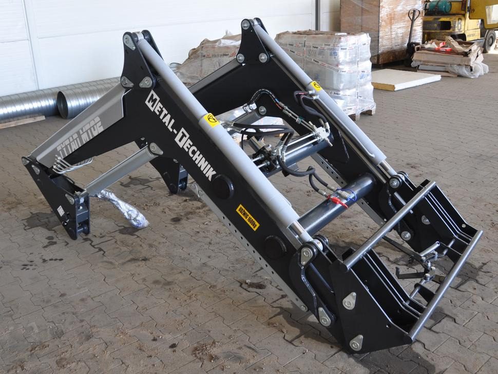 METAL-TECHNIK Frontlader / Front loader / Chargeur frontal / Caricatore frontale / Cargador fronta / Фронтальный погрузчик / Ładowacz czołowy Tytan MT-02 - 牵引车前端装载机 适用于 附件:图1 METAL-TECHNIK Frontlader / Front loader / Chargeur frontal / Caricatore frontale / Cargador fronta / Фронтальный погрузчик / Ładowacz czołowy Tytan MT-02 - 牵引车前端装载机 适用于 附件:图1