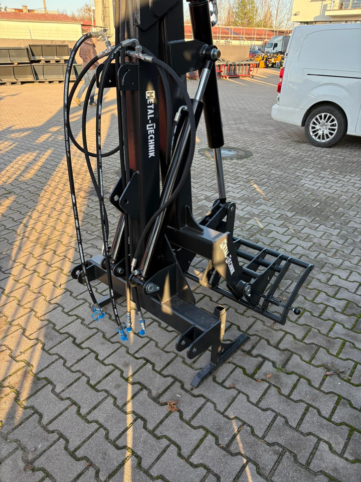 新的 牵引车前端装载机 适用于 拖拉机 Metal-Technik Hecklader / Three-point loader / Chargeur 3 points / Cargador trasero / Caricatore posteriore /  Погрузчик с задней стойкой /  Ładowacz na tylny TUZ：图5