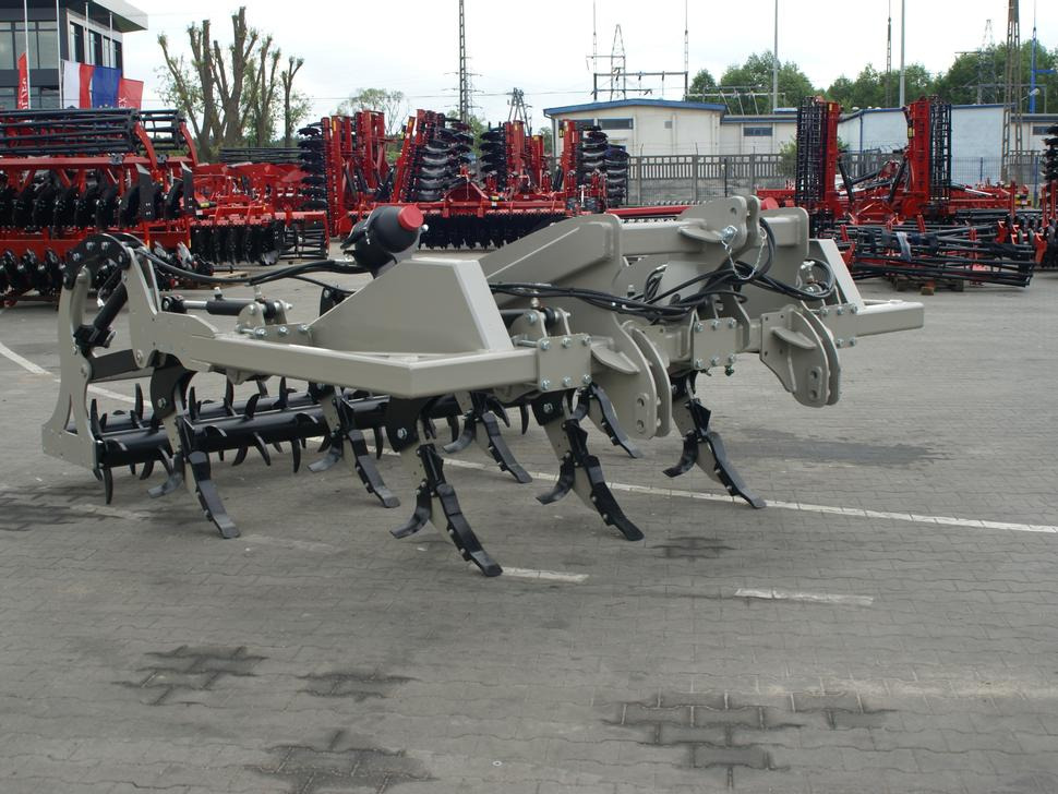 ROLEX Meißelpflug / Chisel plough / Decompacteur chisel / Aratro a scalpello Chisel / Чизельный плуг / Pług dłutowy 3 m - 深耕犁:图5 ROLEX Meißelpflug / Chisel plough / Decompacteur chisel / Aratro a scalpello Chisel / Чизельный плуг / Pług dłutowy 3 m - 深耕犁:图5