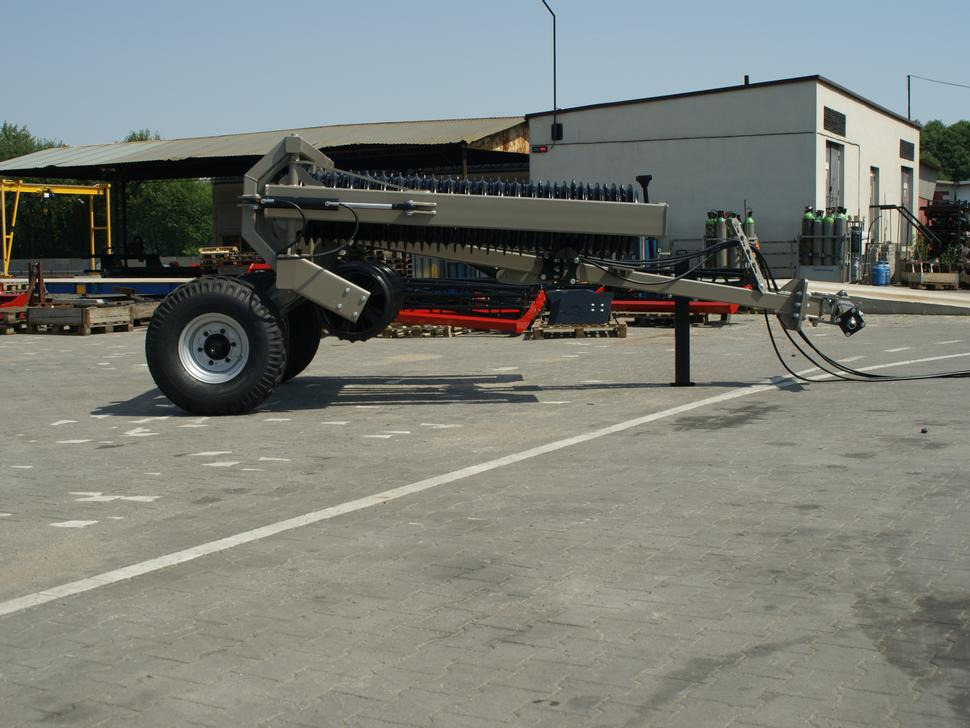 Rolex Ackerwalze / Sowing roller / Rouleau Cambridge / Attrezzi per rullatura / Rodillo / Посевной каток / Wał posiewny 6,3 m - 农场碾压机:图2 Rolex Ackerwalze / Sowing roller / Rouleau Cambridge / Attrezzi per rullatura / Rodillo / Посевной каток / Wał posiewny 6,3 m - 农场碾压机:图2