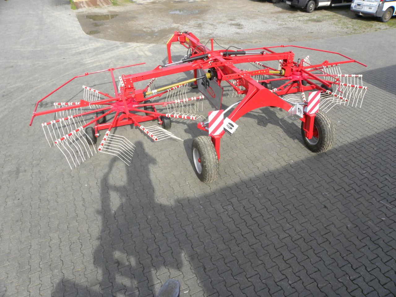 Spawex Kreiselschwader / Rake / Andaineur / Ranghinatore / Rastrillo / Роторные грабли / Zgrabiarka 7,65 m - 干草和饲料设备:图2 Spawex Kreiselschwader / Rake / Andaineur / Ranghinatore / Rastrillo / Роторные грабли / Zgrabiarka 7,65 m - 干草和饲料设备:图2