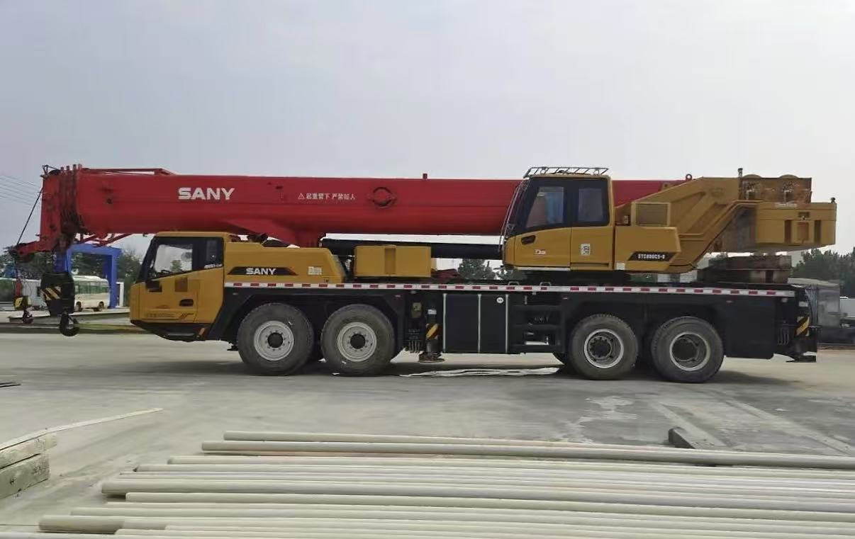 SANY STC800E5 - 移动式起重机:图1 SANY STC800E5 - 移动式起重机:图1