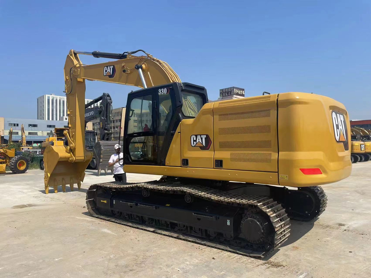 TOP CONDITION! CATERPILLER 330GC - 履带式挖掘机:图1 TOP CONDITION! CATERPILLER 330GC - 履带式挖掘机:图1