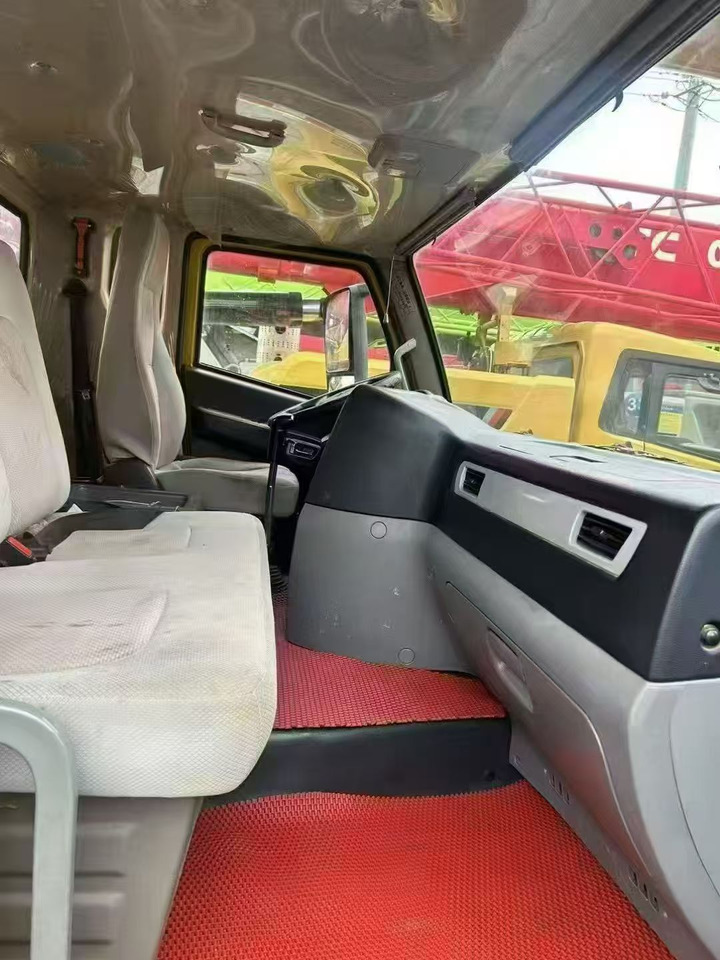 XCMG QY55KC - 移动式起重机:图4 XCMG QY55KC - 移动式起重机:图4