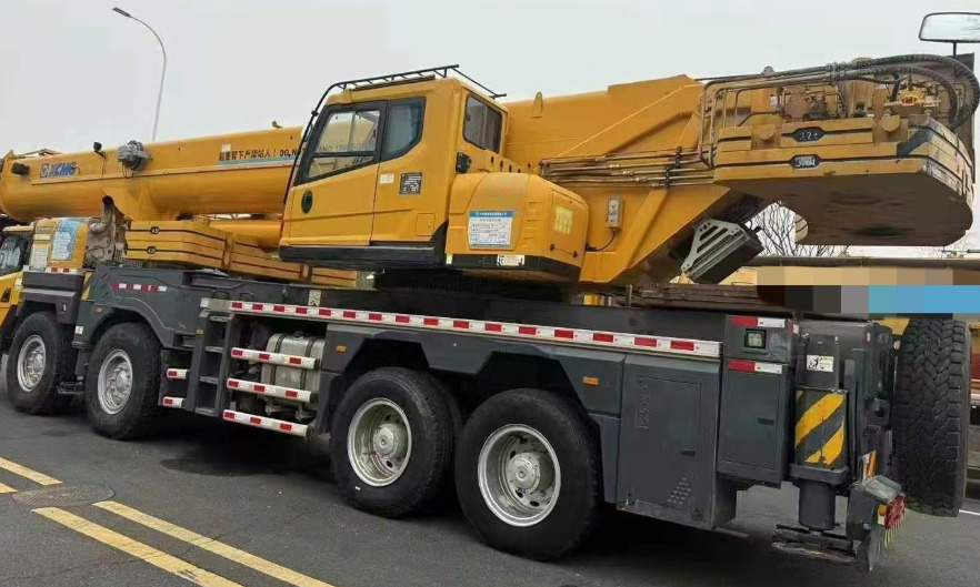 XCMG XCMG XCMG - 移动式起重机:图4 XCMG XCMG XCMG - 移动式起重机:图4