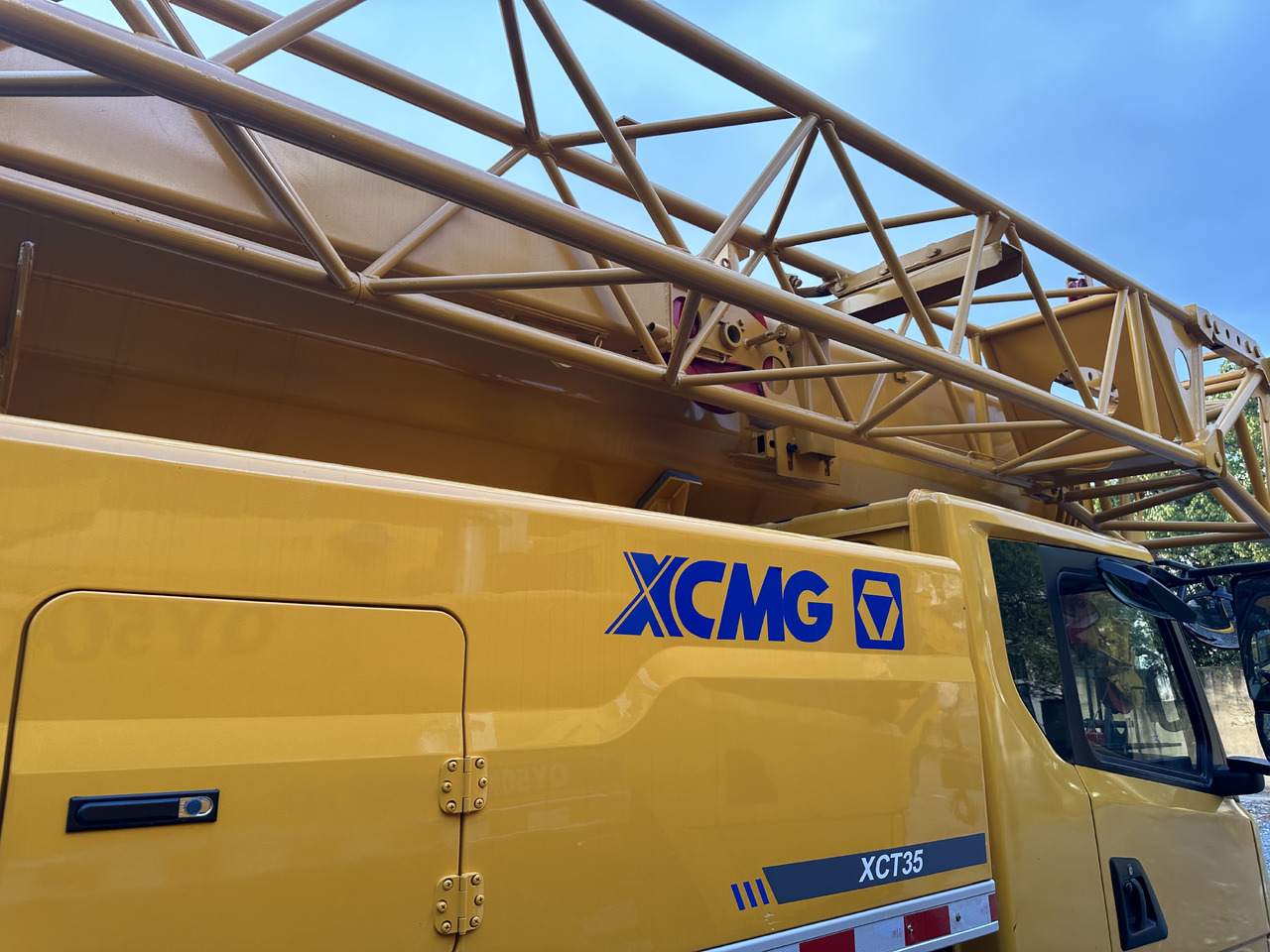 XCMG XCT35 - 移动式起重机:图5 XCMG XCT35 - 移动式起重机:图5