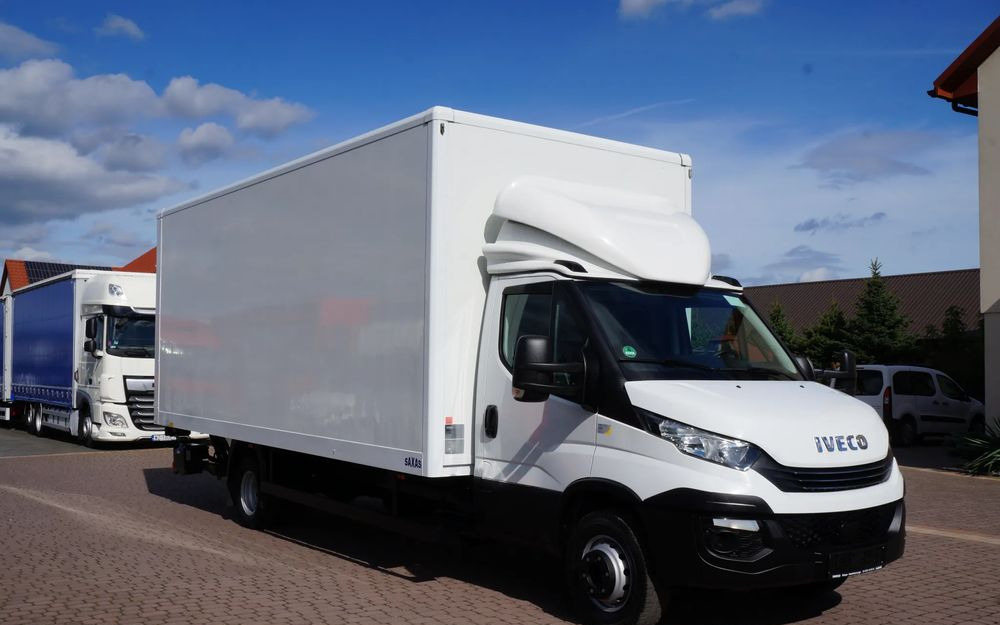 Iveco DAILY 72c18 Automat HI-MATIC Kontener 6 m 117 tys km Wzorowy Stan - 厢式卡车:图1 Iveco DAILY 72c18 Automat HI-MATIC Kontener 6 m 117 tys km Wzorowy Stan - 厢式卡车:图1