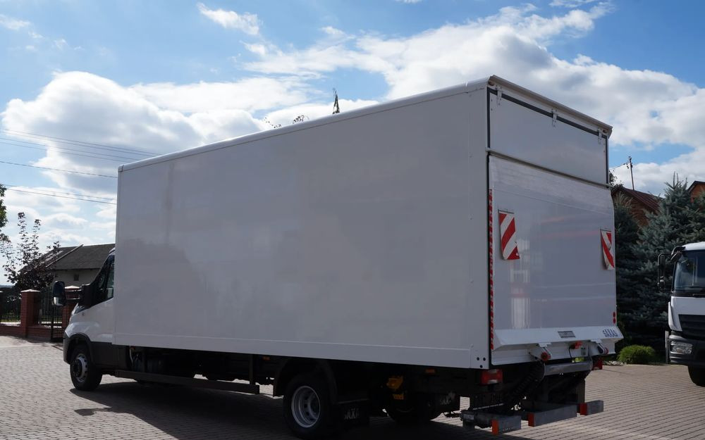 Iveco DAILY 72c18 Automat HI-MATIC Kontener 6 m 117 tys km Wzorowy Stan - 厢式卡车:图5 Iveco DAILY 72c18 Automat HI-MATIC Kontener 6 m 117 tys km Wzorowy Stan - 厢式卡车:图5