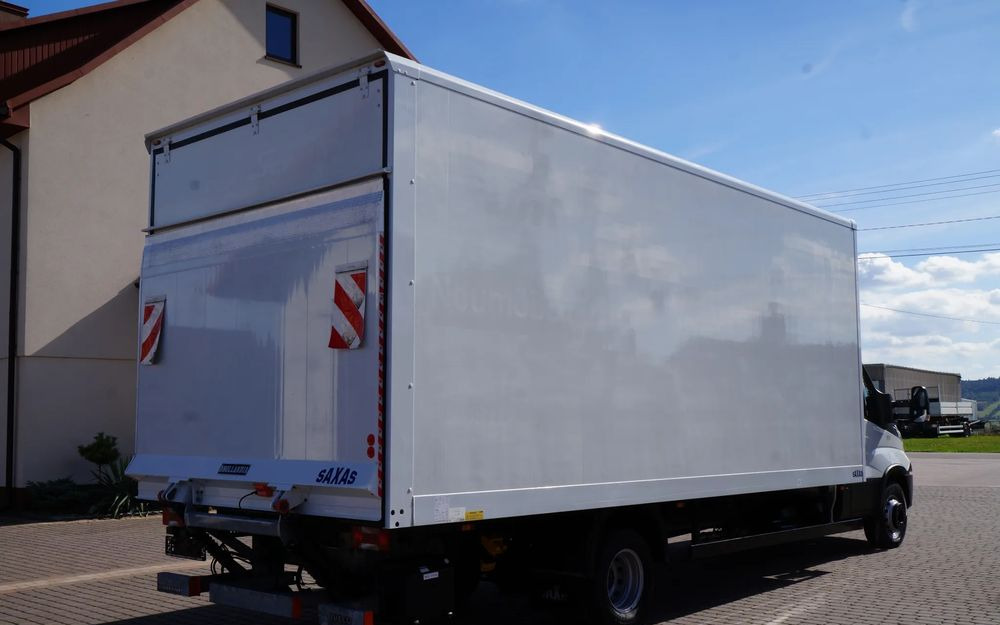 Iveco DAILY 72c18 Automat HI-MATIC Kontener 6 m 117 tys km Wzorowy Stan - 厢式卡车:图4 Iveco DAILY 72c18 Automat HI-MATIC Kontener 6 m 117 tys km Wzorowy Stan - 厢式卡车:图4