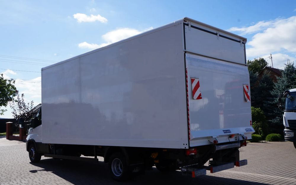Iveco DAILY 72c18 Automat HI-MATIC Kontener 6 m 74 tys km STAN NOWY - 厢式卡车:图4 Iveco DAILY 72c18 Automat HI-MATIC Kontener 6 m 74 tys km STAN NOWY - 厢式卡车:图4