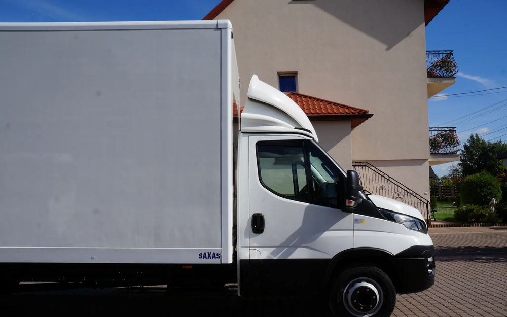 Iveco DAILY 72c18 Automat HI-MATIC Kontener 6 m 74 tys km STAN NOWY - 厢式卡车:图5 Iveco DAILY 72c18 Automat HI-MATIC Kontener 6 m 74 tys km STAN NOWY - 厢式卡车:图5