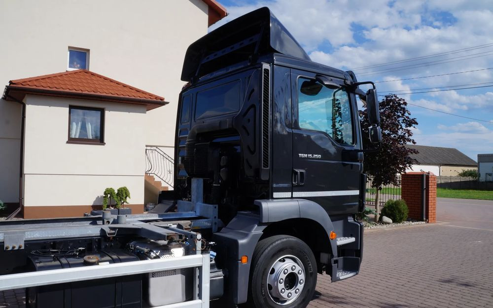 MAN TGM 15.250 EURO 6 RAMA DO ZABUDOWY - 驾驶室底盘卡车:图5 MAN TGM 15.250 EURO 6 RAMA DO ZABUDOWY - 驾驶室底盘卡车:图5