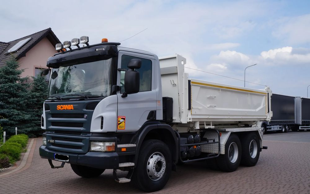 Scania P 380 6x4 MANUAL WYWROTKA 2- STRONNA HYDROBURTA BORDMATIC P420 - 翻斗车:图1 Scania P 380 6x4 MANUAL WYWROTKA 2- STRONNA HYDROBURTA BORDMATIC P420 - 翻斗车:图1