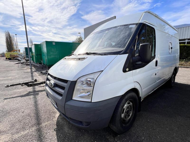 Ford Transit 2,2L TDCI 140cv Moteur HS - 紧凑型面包车:图2 Ford Transit 2,2L TDCI 140cv Moteur HS - 紧凑型面包车:图2