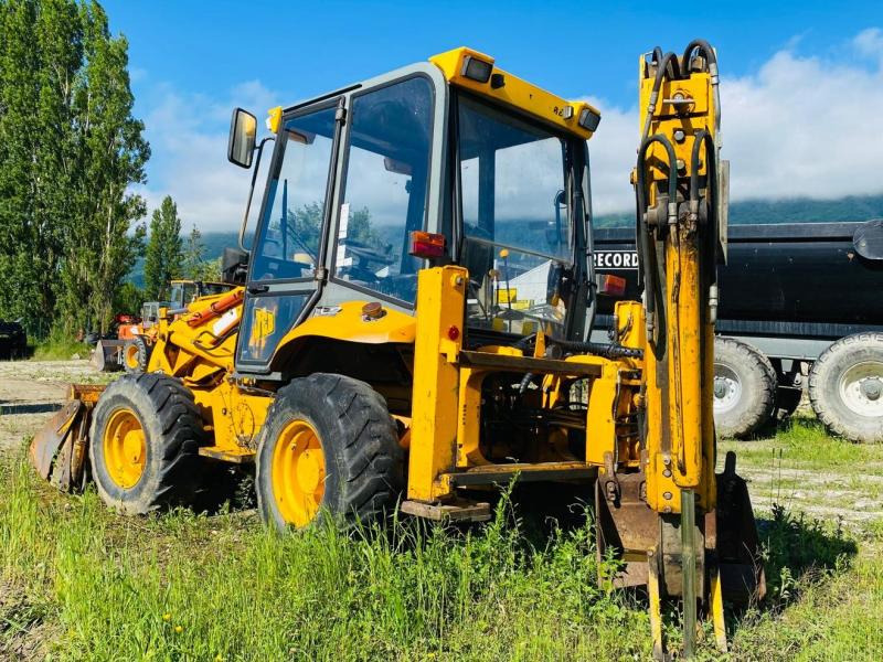 Jcb 2 CX TRACTOPELLE 5,2T (NET DE TVA) - 反铲装载机:图5 Jcb 2 CX TRACTOPELLE 5,2T (NET DE TVA) - 反铲装载机:图5