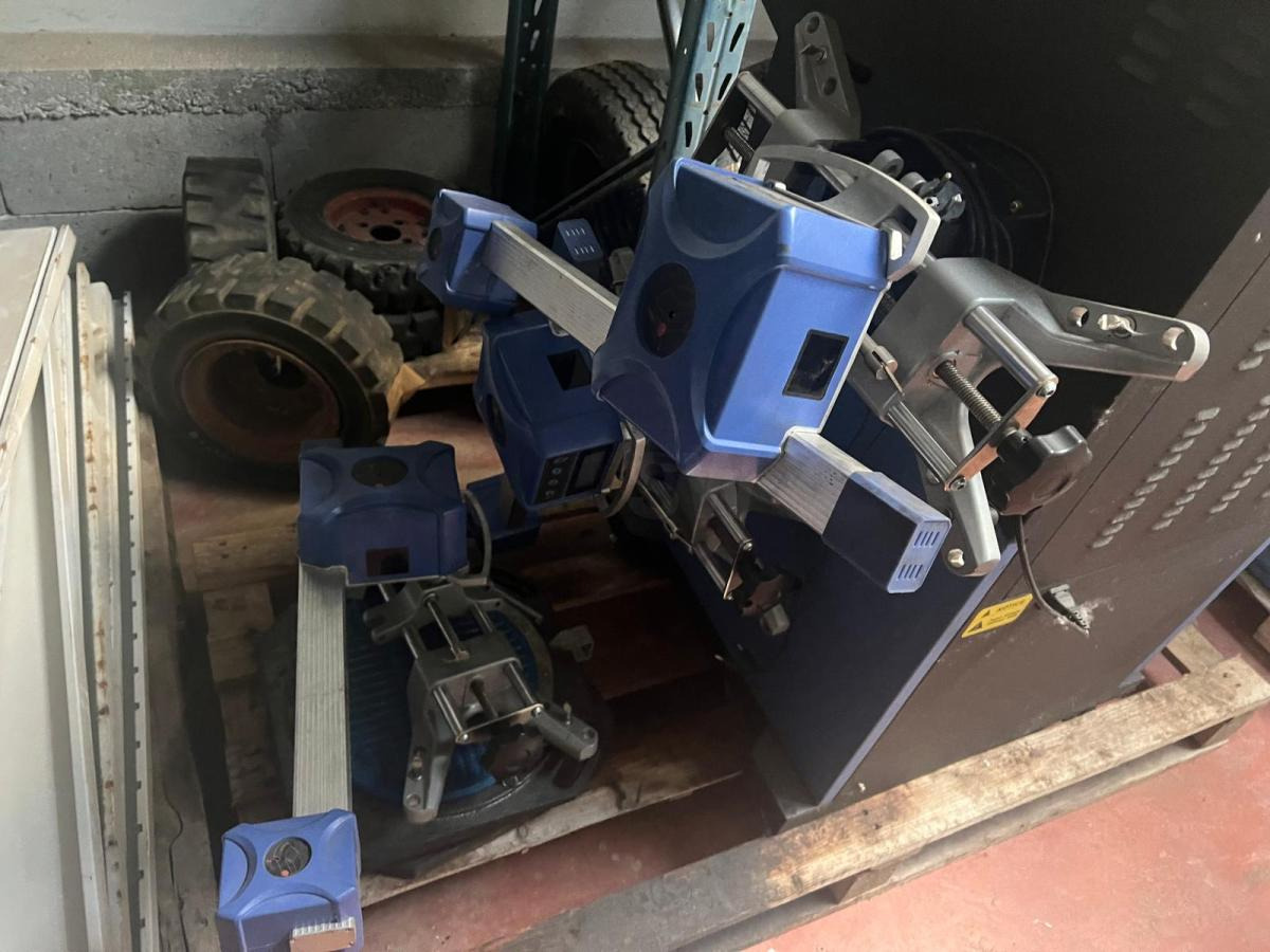 TWIN BUSCH TW115 Banc de géométrie - 车间设备:图4 TWIN BUSCH TW115 Banc de géométrie - 车间设备:图4