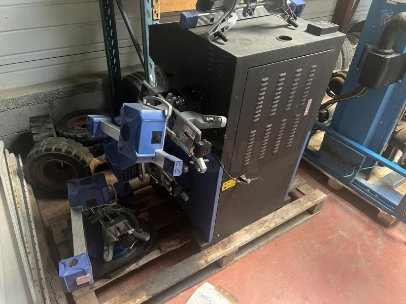 TWIN BUSCH TW115 Banc de géométrie - 车间设备:图2 TWIN BUSCH TW115 Banc de géométrie - 车间设备:图2