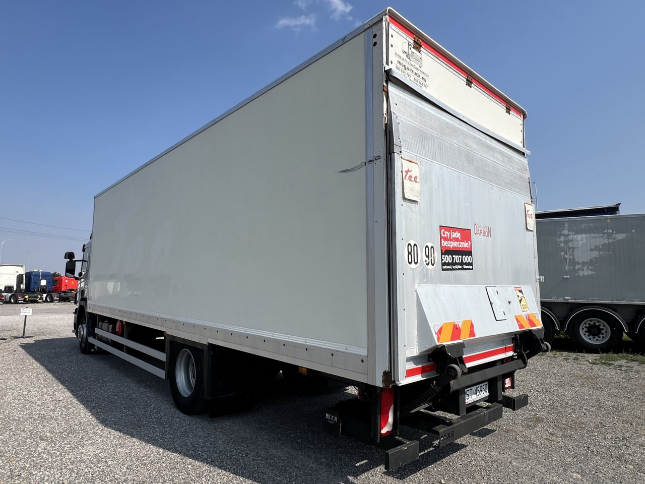 Scania P320 - 栏板式/ 平板卡车:图5 Scania P320 - 栏板式/ 平板卡车:图5