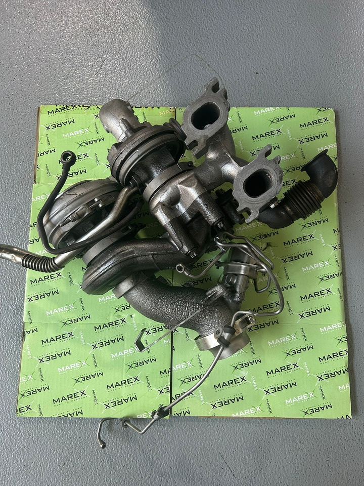 MERCEDES-BENZ TWIN TURBO-A9360906080-OM 936 - 涡轮增压器:图1 MERCEDES-BENZ TWIN TURBO-A9360906080-OM 936 - 涡轮增压器:图1