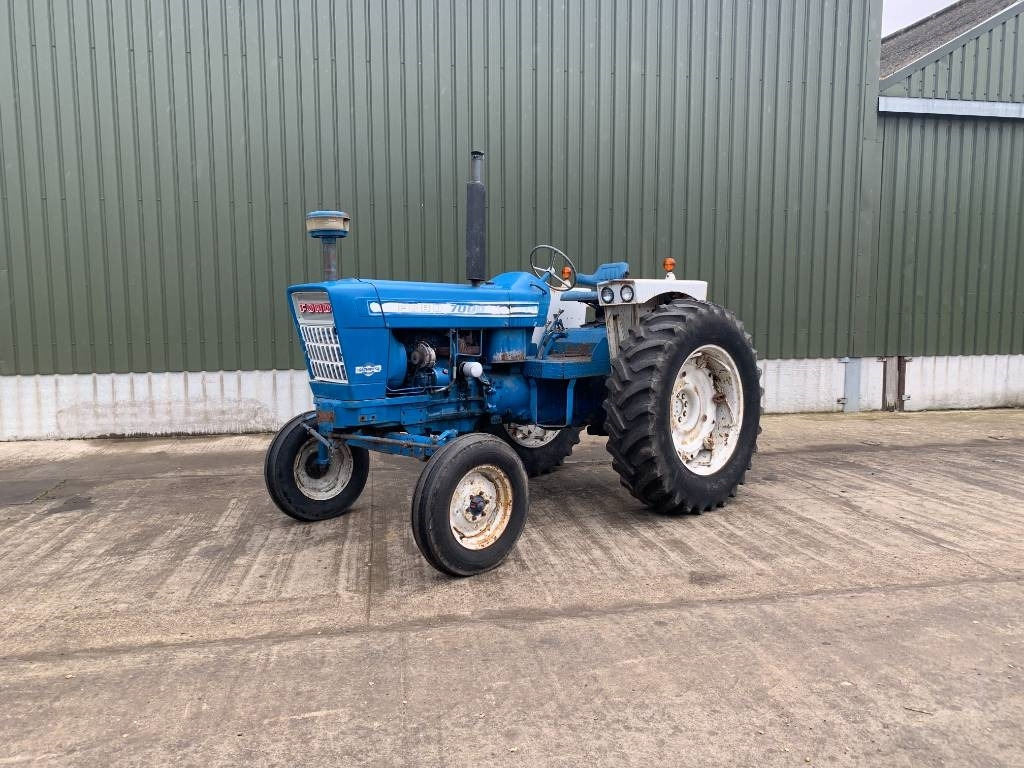 Ford 7000 - 拖拉机:图1 Ford 7000 - 拖拉机:图1