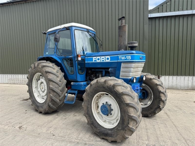 Ford Ford TW-15 - 拖拉机:图3 Ford Ford TW-15 - 拖拉机:图3
