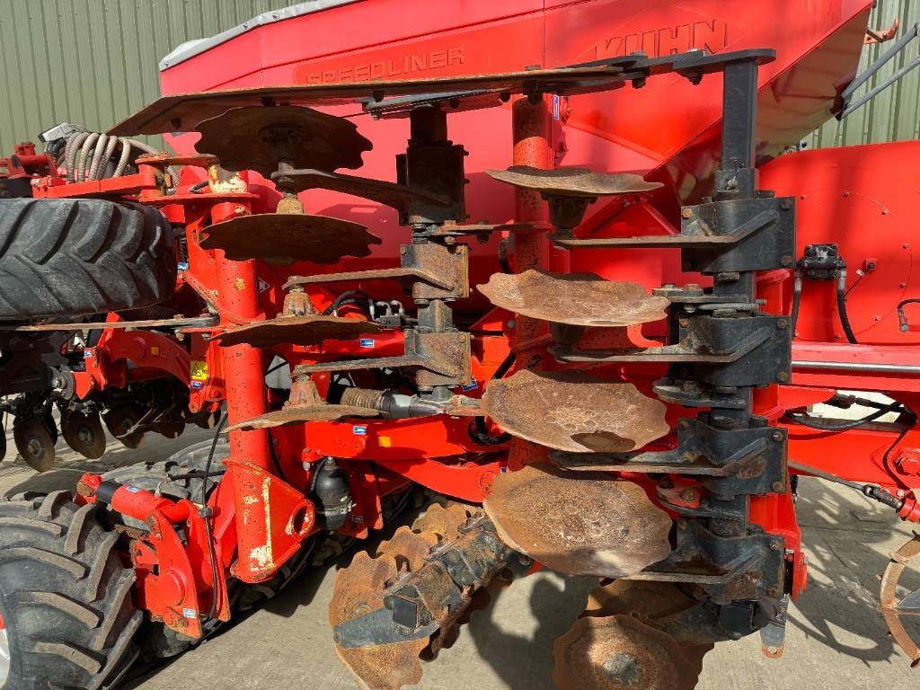 Kuhn speedliner 4000 Disc Drill - 条播机:图5 Kuhn speedliner 4000 Disc Drill - 条播机:图5