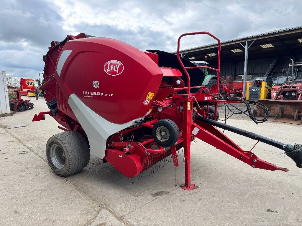 Lely Welger RP445 - 圆形打包机:图5 Lely Welger RP445 - 圆形打包机:图5