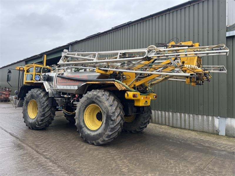 Lite-Trac 5500 24m Self Propelled Sprayer - 拖拉机悬挂式喷雾机:图2 Lite-Trac 5500 24m Self Propelled Sprayer - 拖拉机悬挂式喷雾机:图2