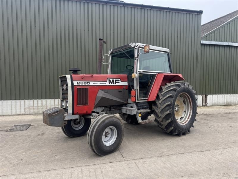 Massey Ferguson 2680 2WD **Low Hours**  - 拖拉机:图1 Massey Ferguson 2680 2WD **Low Hours**  - 拖拉机:图1