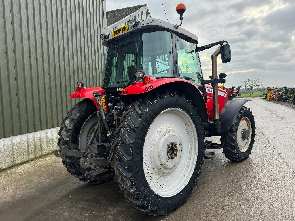 Massey Ferguson 5475 Dyna-4 - 拖拉机:图4 Massey Ferguson 5475 Dyna-4 - 拖拉机:图4