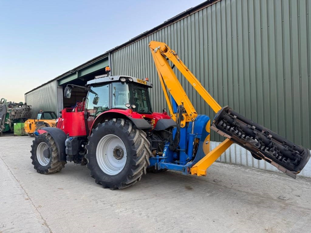 Massey Ferguson 7618 Dyna VT c/w Bomford Falcon Evo 6.5 - 拖拉机:图2 Massey Ferguson 7618 Dyna VT c/w Bomford Falcon Evo 6.5 - 拖拉机:图2