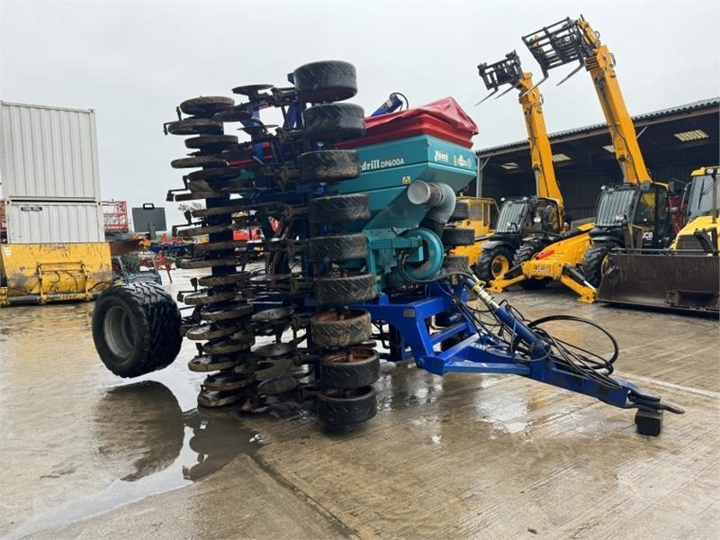 Moore Tandem Uni-Drill 6m Moore Tandem Uni-Drill D - 联合条播机:图4 Moore Tandem Uni-Drill 6m Moore Tandem Uni-Drill D - 联合条播机:图4
