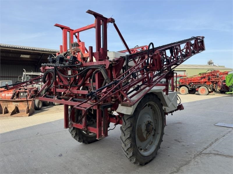 Spraycare Supertrac 2600L 24m - 拖拉机悬挂式喷雾机:图4 Spraycare Supertrac 2600L 24m - 拖拉机悬挂式喷雾机:图4