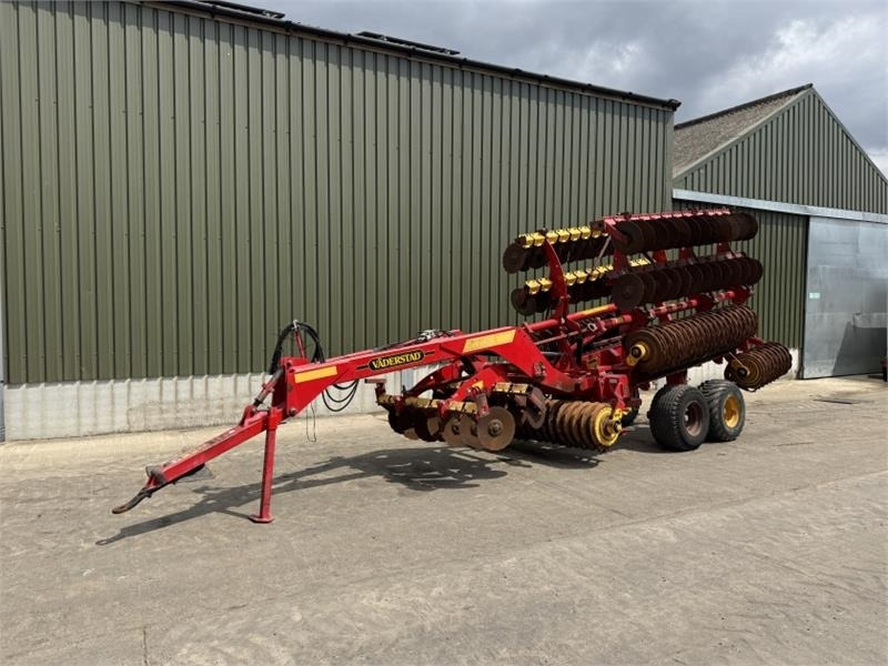 Vaderstad Carrier 820 Cultivator  - 旋耕机:图1 Vaderstad Carrier 820 Cultivator  - 旋耕机:图1