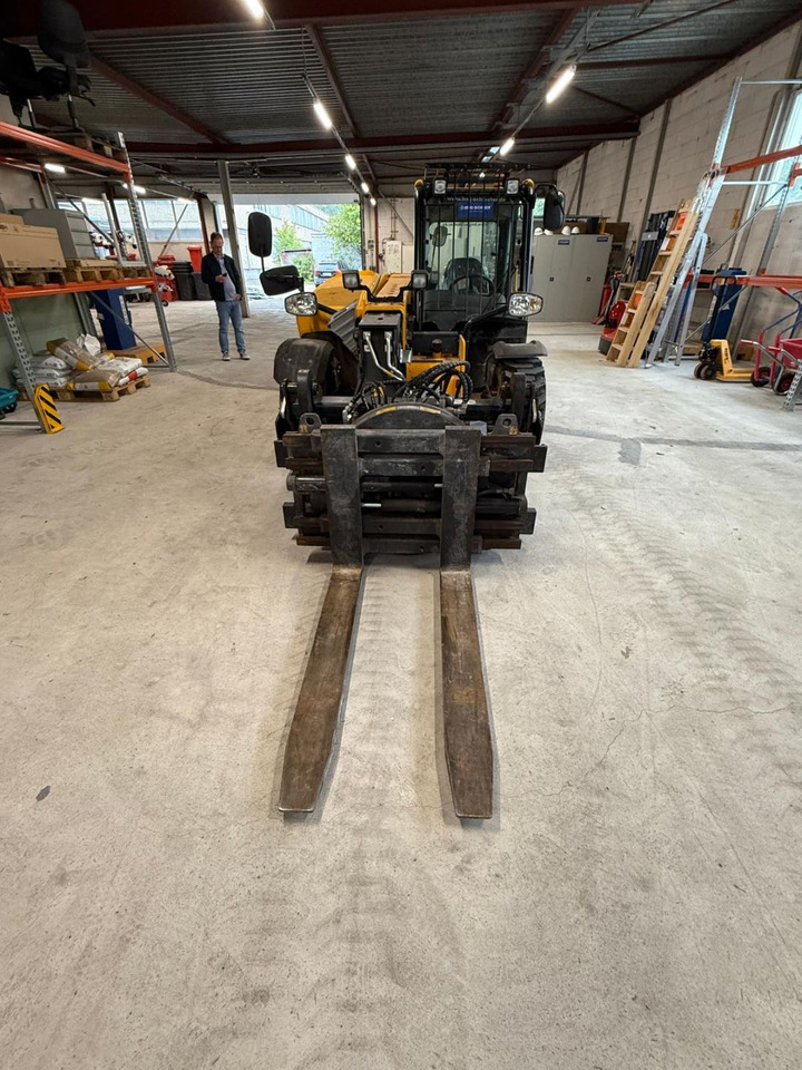 JCB 525-60T5 Hi-Viz - 伸缩臂轮式装载机:图3 JCB 525-60T5 Hi-Viz - 伸缩臂轮式装载机:图3