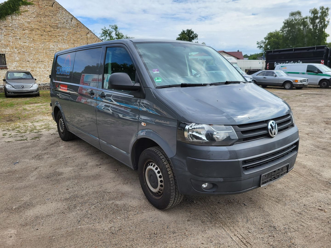 VOLKSWAGEN T5 Typ 7J0 - 无侧窗厢式货车:图2 VOLKSWAGEN T5 Typ 7J0 - 无侧窗厢式货车:图2