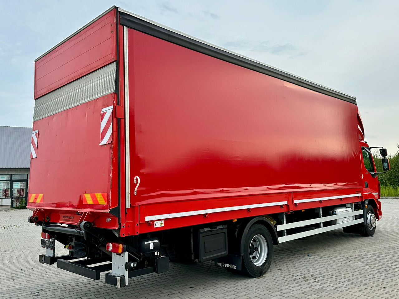 DAF LF 290 / BURTO - FIRANKA / 18 PALET / WINDA / 16 T DMC / SYPIALKA / 2020 ROK / SPROWADZONY - 侧帘卡车:图4 DAF LF 290 / BURTO - FIRANKA / 18 PALET / WINDA / 16 T DMC / SYPIALKA / 2020 ROK / SPROWADZONY - 侧帘卡车:图4