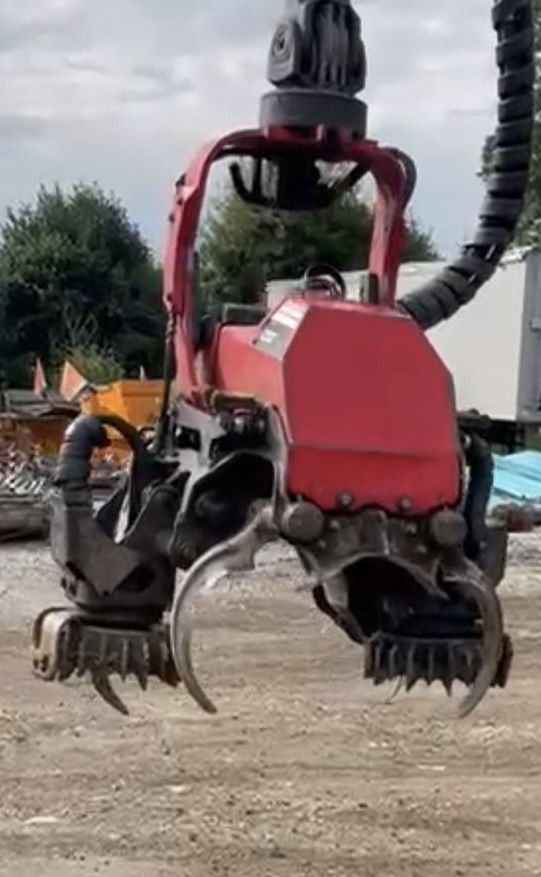 KOMATSU 911.5 / GŁOWICA C93 / CIĄGNIK LEŚNY / SERWISOWANY - 林业收割机:图5 KOMATSU 911.5 / GŁOWICA C93 / CIĄGNIK LEŚNY / SERWISOWANY - 林业收割机:图5
