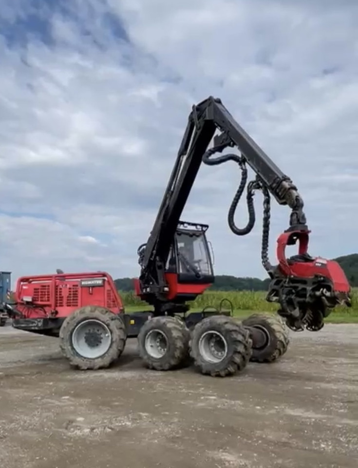 KOMATSU 911.5 / GŁOWICA C93 / CIĄGNIK LEŚNY / SERWISOWANY - 林业收割机:图1 KOMATSU 911.5 / GŁOWICA C93 / CIĄGNIK LEŚNY / SERWISOWANY - 林业收割机:图1