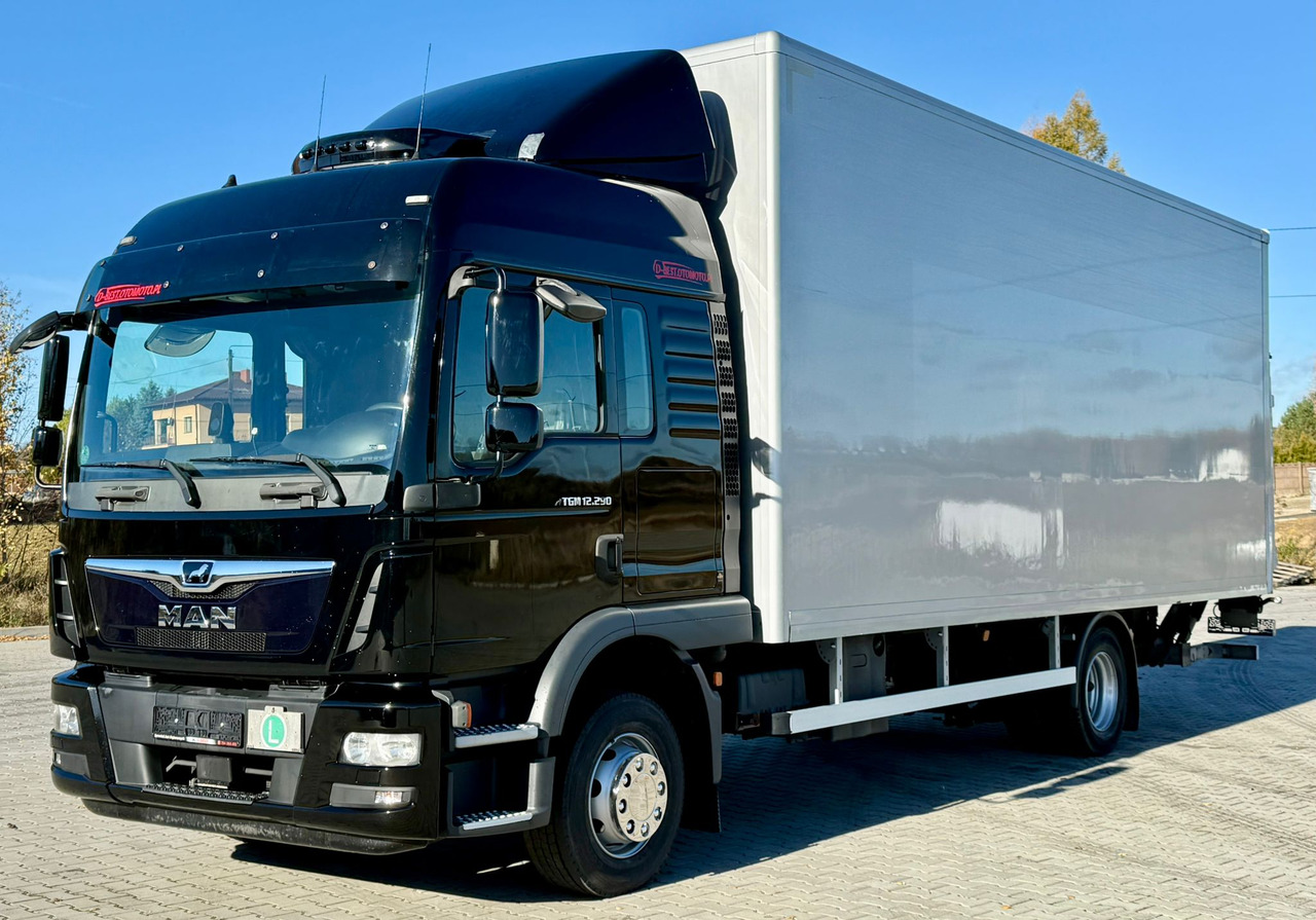 MAN TGM 12.290 / TGL / KONTENER / WINDA / 18 EUROPALET / SYPIALKA / - 厢式卡车:图2 MAN TGM 12.290 / TGL / KONTENER / WINDA / 18 EUROPALET / SYPIALKA / - 厢式卡车:图2