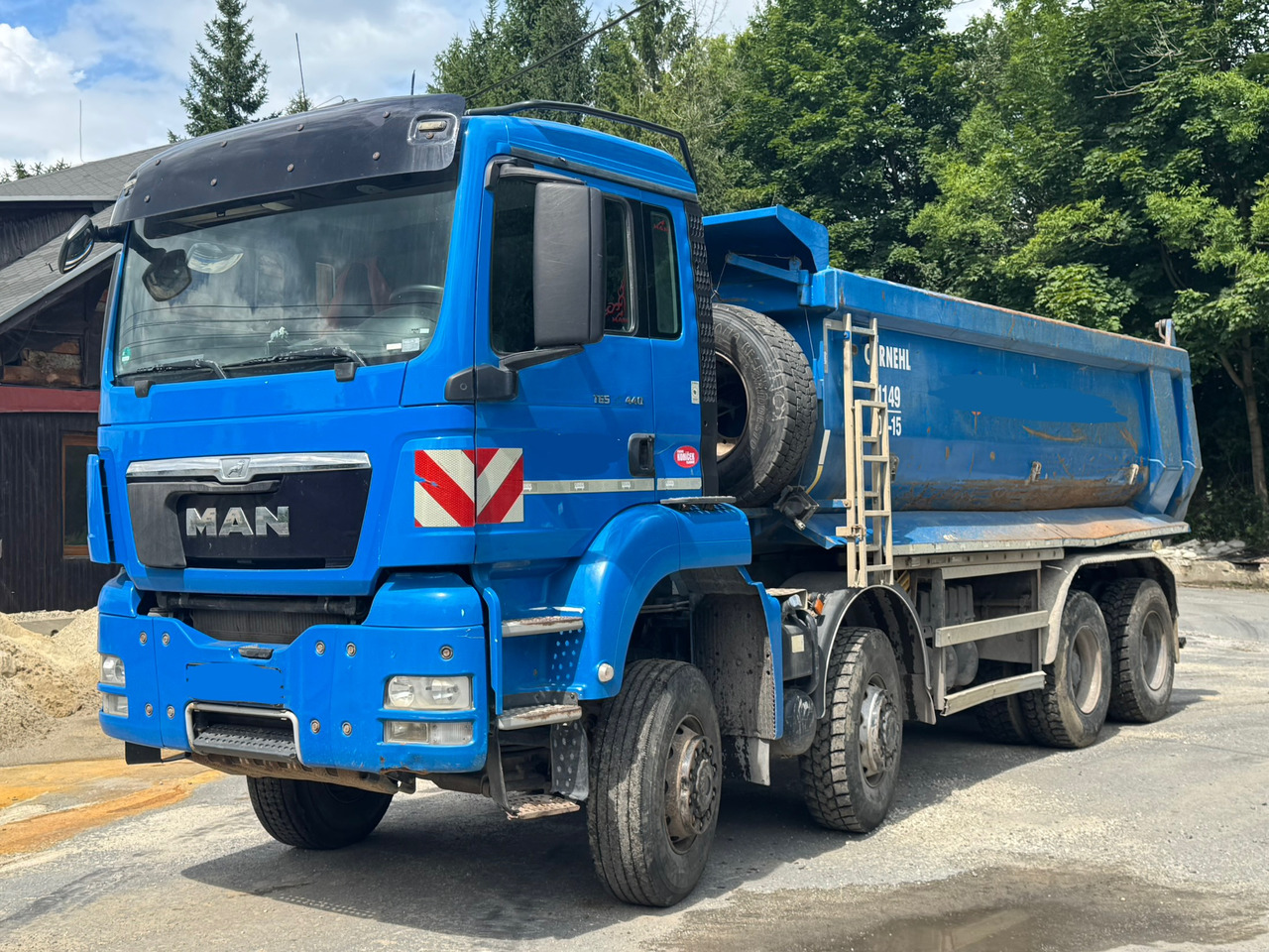 MAN TGS 35.440 / WYWROTKA / 8X8 / TYLNOZSYPOWA / 220 TYS KM / 2015 / E5 - 翻斗车:图2 MAN TGS 35.440 / WYWROTKA / 8X8 / TYLNOZSYPOWA / 220 TYS KM / 2015 / E5 - 翻斗车:图2