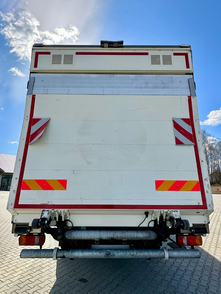 MAN TGX 18.360 / CHŁODNIA / WINDA / AUTOMAT / 19 EUROPALET / THERMO KING / SYPIALKA / SPROWADZONY - 冷藏车:图5 MAN TGX 18.360 / CHŁODNIA / WINDA / AUTOMAT / 19 EUROPALET / THERMO KING / SYPIALKA / SPROWADZONY - 冷藏车:图5
