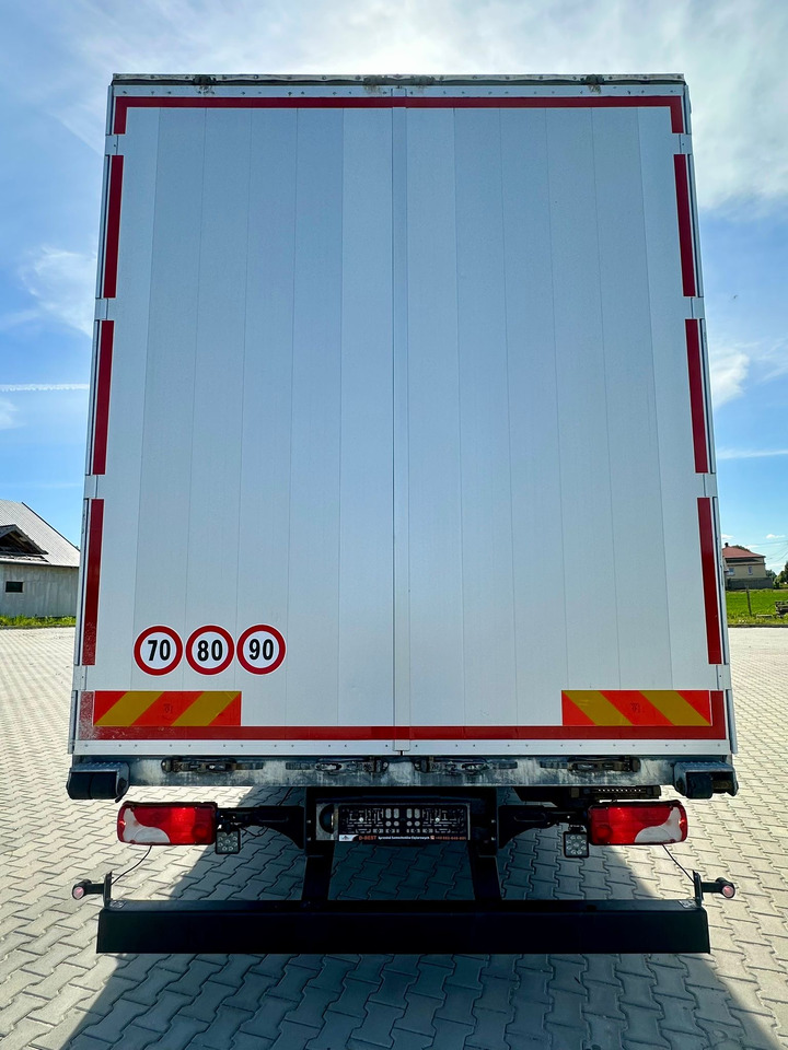 SCANIA R410 / FIRANKA / 21 EUROPALET / 8.5 M DŁUGOŚCI / 6x2 / PODWIESZA - 侧帘卡车:图5 SCANIA R410 / FIRANKA / 21 EUROPALET / 8.5 M DŁUGOŚCI / 6x2 / PODWIESZA - 侧帘卡车:图5