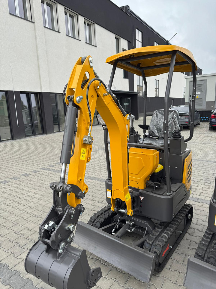KUBOTA Diesel Mini excavator 1.2 Tons - Müller Machinery MB 12 - SH - 小型挖掘机:图1 KUBOTA Diesel Mini excavator 1.2 Tons - Müller Machinery MB 12 - SH - 小型挖掘机:图1
