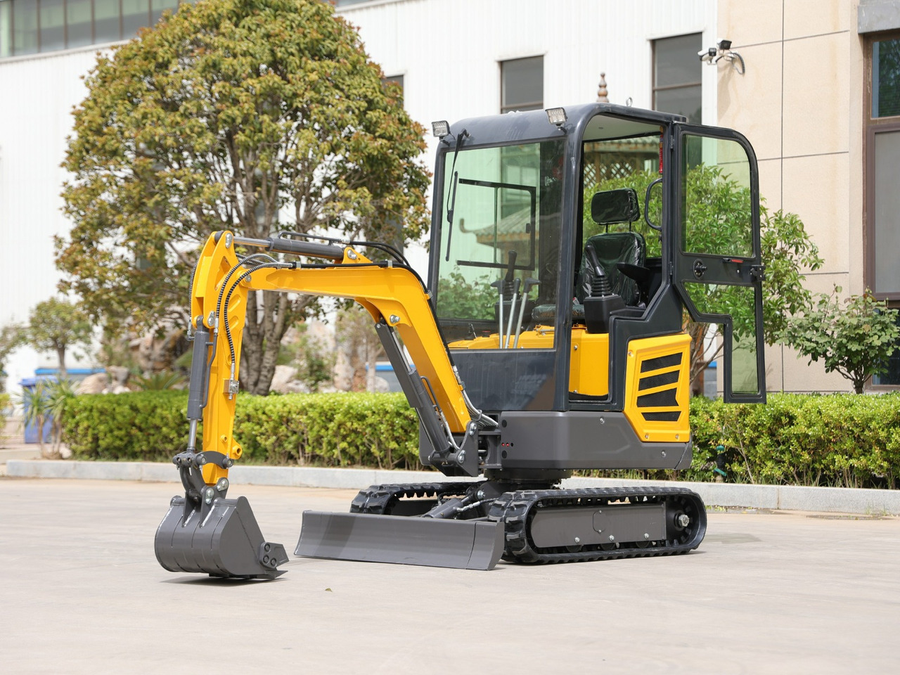 KUBOTA Diesel Mini excavator 1.8 Ton - Müller Machinery MB 18 - KSH - 小型挖掘机:图1 KUBOTA Diesel Mini excavator 1.8 Ton - Müller Machinery MB 18 - KSH - 小型挖掘机:图1