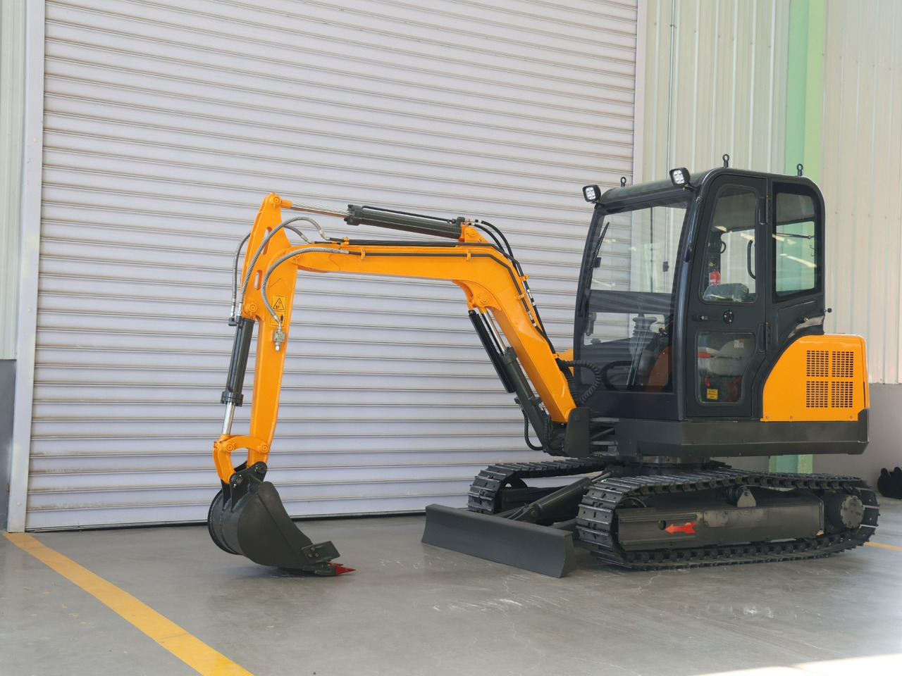 KUBOTA Diesel Mini excavator 4 ton - Müller Machinery MB 40 - KSH - 小型挖掘机:图5 KUBOTA Diesel Mini excavator 4 ton - Müller Machinery MB 40 - KSH - 小型挖掘机:图5